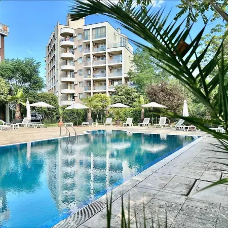 Aria - Menada 公寓