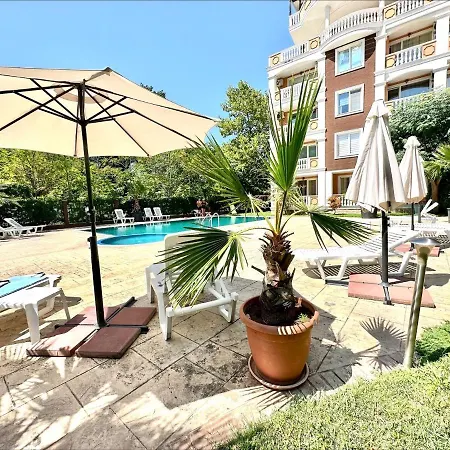 Aria - Menada * ساني بيتش